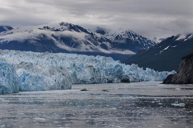 068 Hubbard Gletsjer.jpg